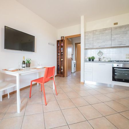 Gardappartamenti Cascinale Pool Desenzano del Garda Eksteriør bilde